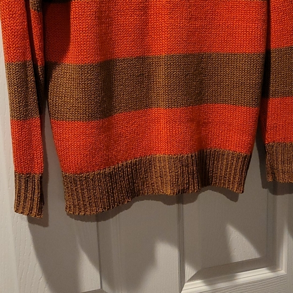 Tan Orange Sweater - Picture 3 of 4